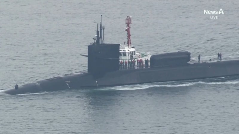 <b>트럼프</b> “한국 핵추진<b>잠수함</b> 건조 <b>승인</b>”