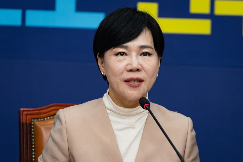 전현희 “<b>내란전담재판부</b> 지체 안 돼…특검 있으면 특판도 있어야”