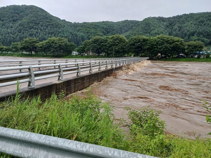<b>문경시</b> 영강 일대 <b>홍수경보</b> 심각 단계…“하천범람 대비”