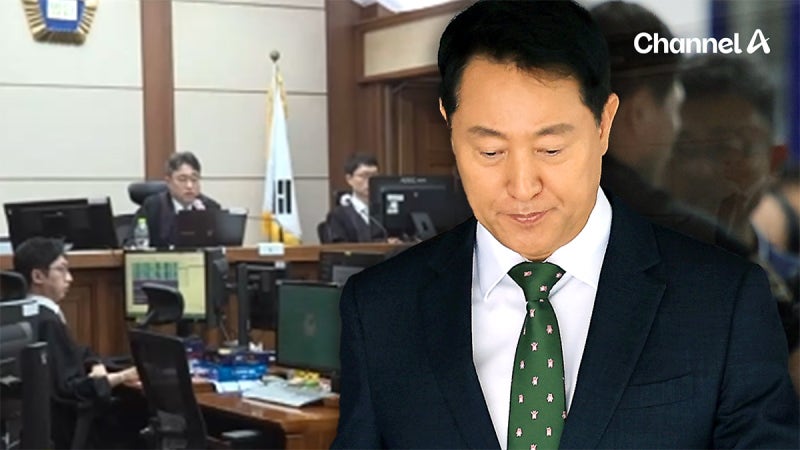 오세훈, 굳은 표정으로 <b>판사</b> 바라봤다…‘여론조사비 대납’ 1심 선고 ...