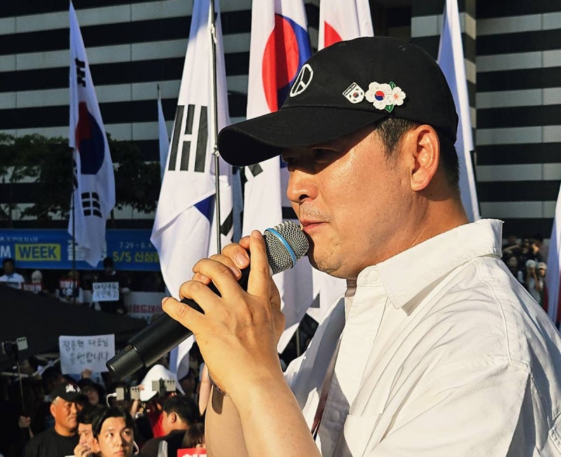 장동혁, 이 대통령 <b>전자투표</b> 언급에 “고양이에 생선 맡기잔 소리”