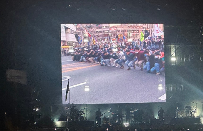1일 오후 인천 송도달빛축제공원에서 열린 인천 록 페스티벌 현장에서 공연 중인 매시브 어택.<사진=뉴시스>