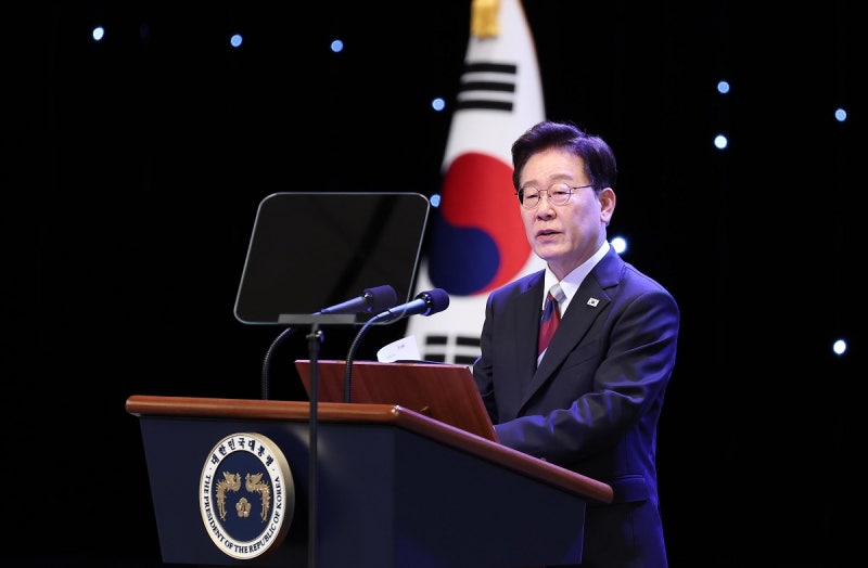 이 대통령 “‘대체불가 대한민국’이라는 새 <b>광복</b> 역사 쓸 것”