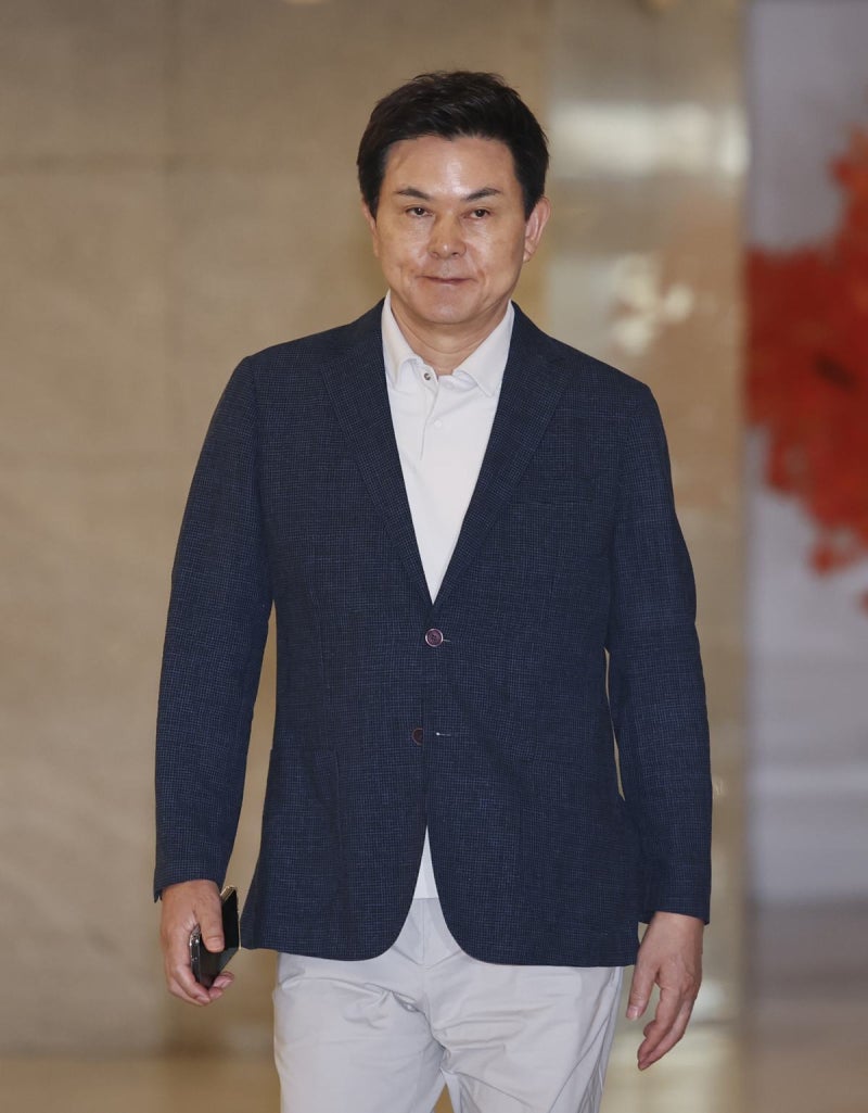 <b>김태호</b> “이 대통령, ‘연임 불추진’ 밝히면 야당도 <b>개헌 논의</b> 동참해...