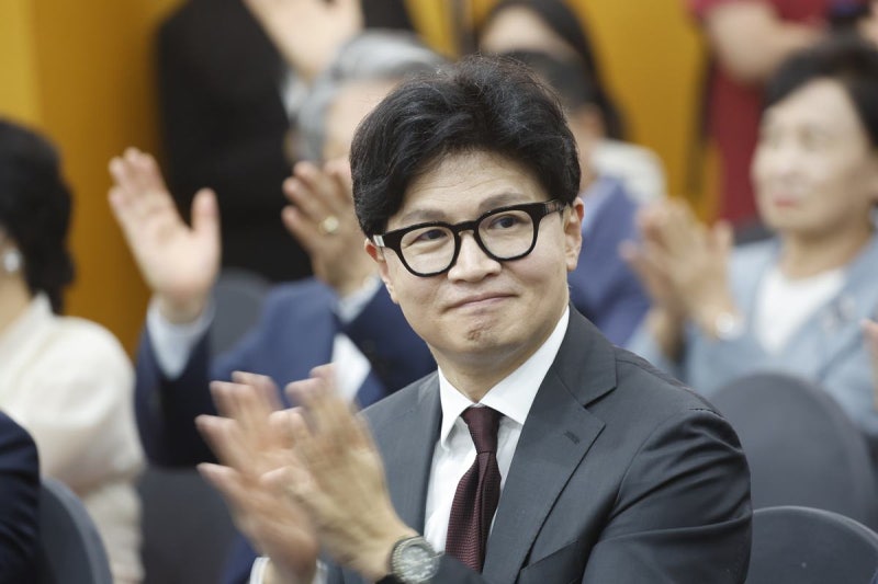 <b>한동훈</b>, 김승원 <b>녹취</b> 추가 <b>공개</b>…“과장 선에서 막혀있다? 알았어”