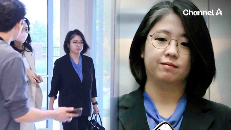 용혜인, 기자 질문에 ‘쌩’…‘노룩 출근’ 현장 [현장영상]
