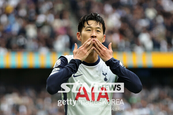 "손흥민은 홀란드와 최상위 리그 어떤 선수들보다 뛰어나!" 파이널 서드 공 탈취 최다!