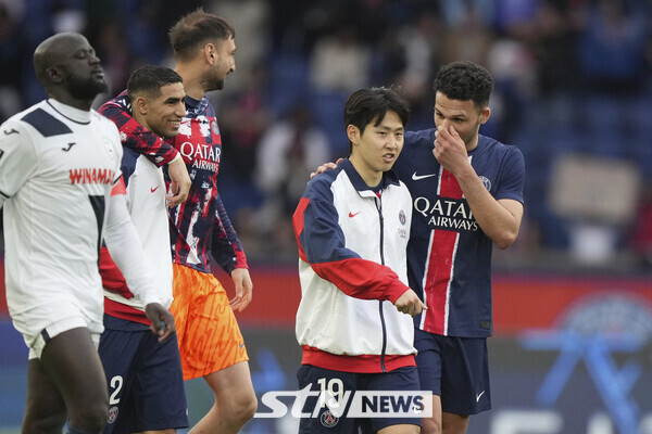 [<b>클럽월드컵</b>] '<b>이강인</b> PK 득점 후 벤치 대기' PSG, 보타포구와의 2차전 ...