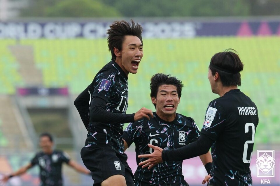 [한국-파나마] '<b>16강</b> 가능성 남았다!' <b>이창원호</b> 한국, 파나마 2-1 제압…...