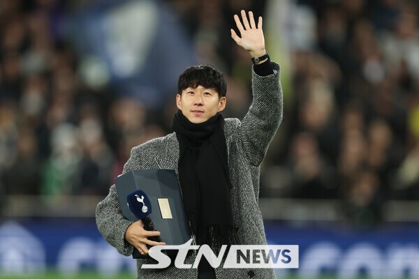 '<b>손흥민</b>이 <b>토트넘</b> 떠난 이유' 대단한 <b>충성심</b>, "EPL 다른 팀으로 갈 생각...