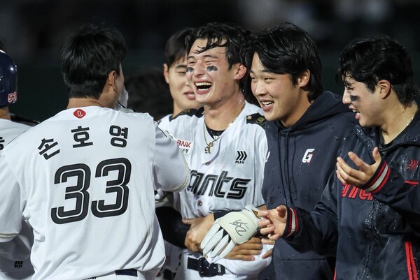 노진혁 동점포·윤동희 끝내기... 롯데, NC 3대2 꺾고 6연승