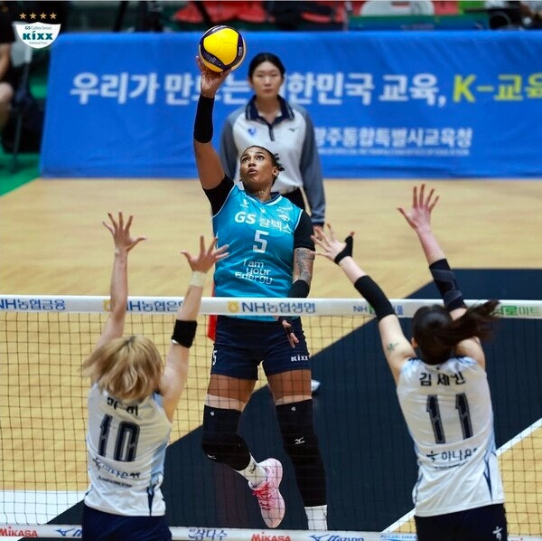 18일 GS칼텍스가 전남 여수 진남체육관에서 열린 2026 여수·NH농협컵 프로배구대회 여자부 결승에서 도로공사를 세트 스코어 3대2로 꺾었다. (▲GS칼텍스 실바 30득점 25/58공격 3서브 2블로킹). /사진=GS칼텍스