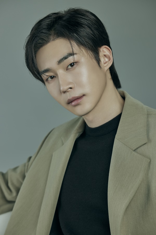 '태풍상사' 무진성 "너무 미워하지 않으셨으면...<b>이준호</b>에 감동"[인터뷰...