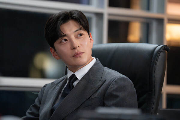 [퍼스널리티] 빌런의 신세계 여는 '멋진 신세계' 장승조