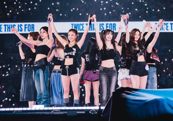 트와이스, 잇따른 이적설..'따로 또 같이' 2막 열까 [K-POP 리포트]