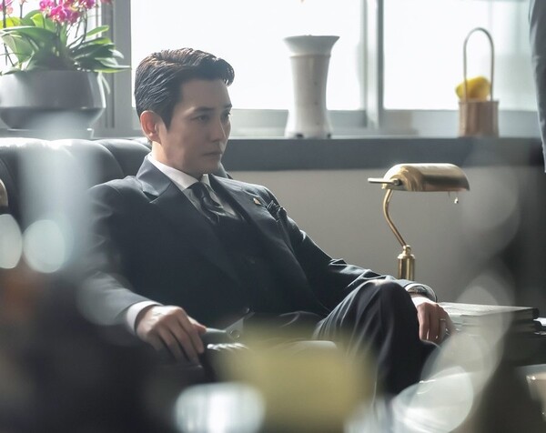Ju Sang-wook on Playing 'Chief Inspector Kim's Villain: 'I'd Rather Not Come Back for Season 2'