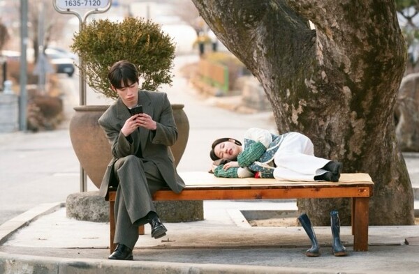 Seo Kang-joon and Ahn Eun-jin Can't Save a Drama Stuck at 2%