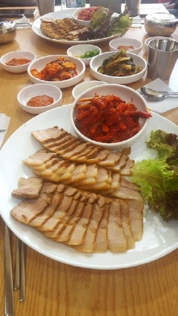 솔샘손칼국수 이미지