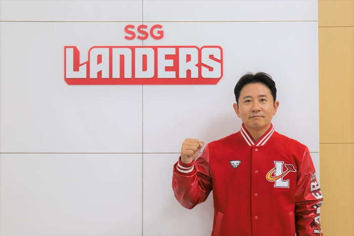 신규 코치 4명 영입-스트렝스 파트 신설...SSG, <b>퓨처스 코칭스태프</b> 개편 단행...