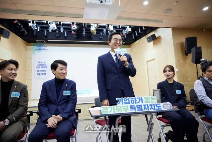 <b>김동연</b> “<b>경기북부</b> 기업인 애로 해결할 플랫폼 만들라”