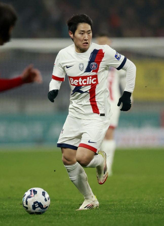 풀타임+패스성공률 95%’ 이강인, PSG 프랑스컵 8강행 이바지…르망 원정서 2-0 완승