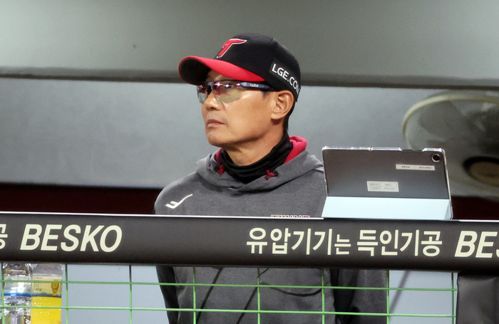 “하반기부터 하면 좋겠다” 체크스윙 <b>비디오판독</b>→달감독, <b>염갈량</b>도 입...