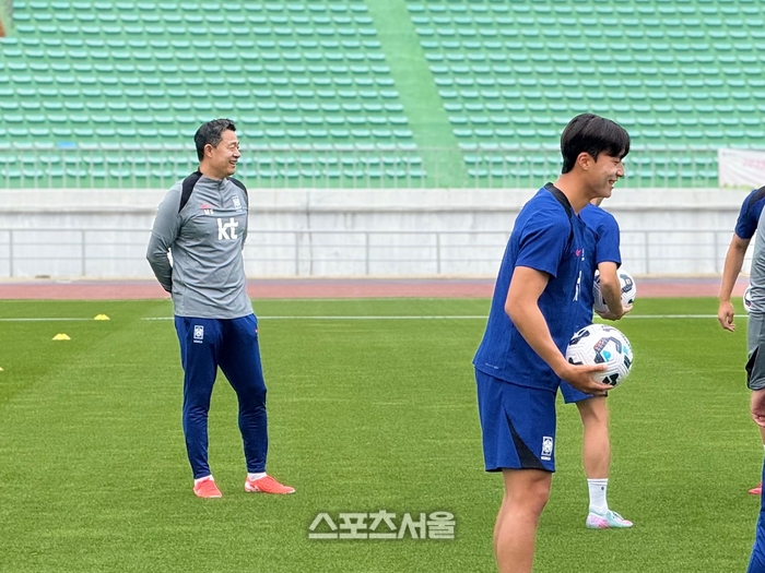 이경수·염기훈 코치 ‘합류’ <b>이민성호</b> 원주서 첫 훈련, 아시안게임 향...