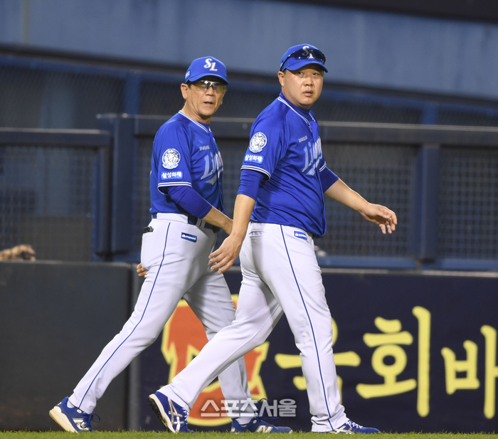 ‘또 체크스윙 <b>논란</b>’ 7회에만 두 번이나…박진만 감독 ‘극대노’, 박...