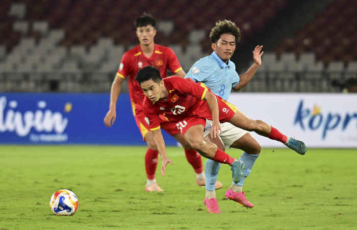 베트남 U-23 <b>김상식</b>호, <b>아세안챔피언십</b> 4강행…3회 연속 우승 향해 진격