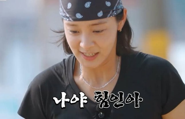 ‘강철’ <b>설인아</b> 쓰러졌다...‘<b>무쇠소녀단2</b>’ 촬영 중 <b>발목 부상</b>