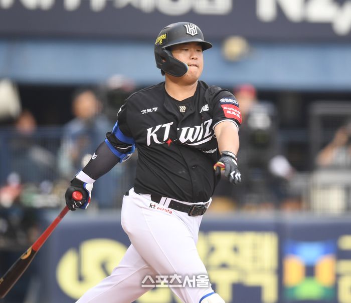 ‘LG에 1위 뺏겼다’ 한화, <b>문동주</b> 7이닝 무실점 10K ‘<b>호투</b>’ 펼쳤는데...