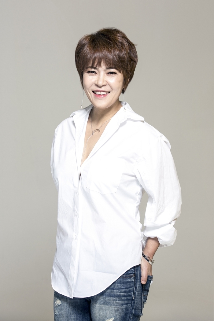 <b>조혜련</b>, ‘<b>건강 이상</b>’ <b>박미선</b> 근황 전하다 울먹…“너무 보고 싶다”