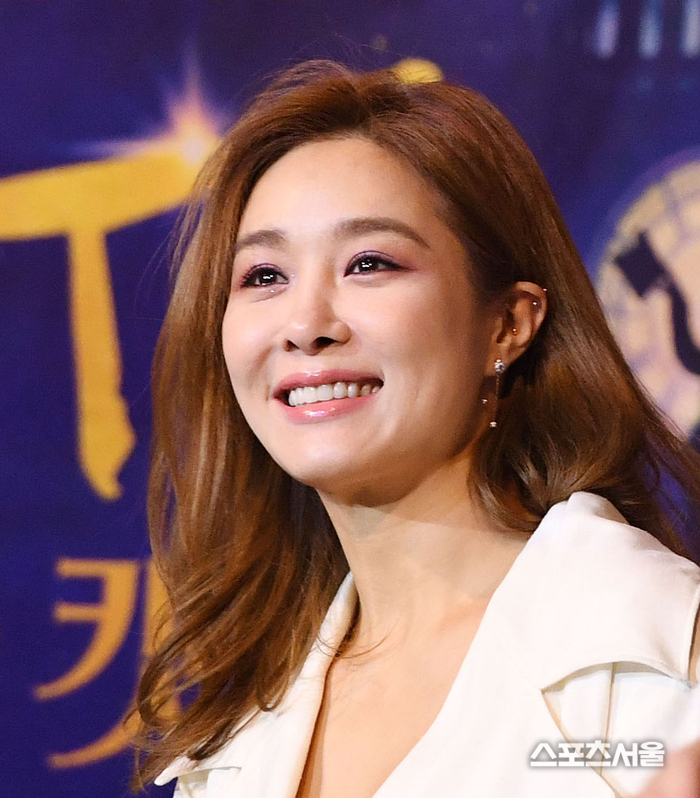 ‘건방지다→<b>옥장판</b> 논란→3년만의 <b>해명</b>’…<b>옥주현</b>, 왜 매번 도마에 오...