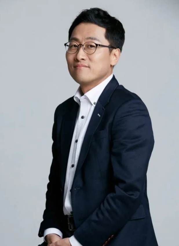 ‘알쓸신잡’ <b>김상욱</b> 교수, 아찔한 <b>위기</b> 넘겼다! 추석 연휴 중 ‘<b>심근</b>경...