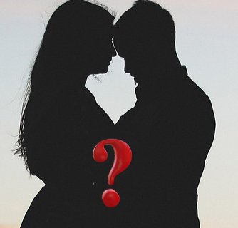 “어제 차에서 뭐했어요?”<b>아이돌 협박 렌터카</b> 사장 집유
