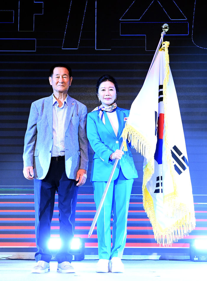 ‘역대 최다 174명 참가’ 2025 <b>도쿄 데플림픽</b> 대한민국 <b>선수단</b> 결단식...
