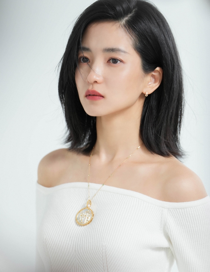 <b>김태리</b>, <b>독보적</b> 아름다움 [화보B컷]