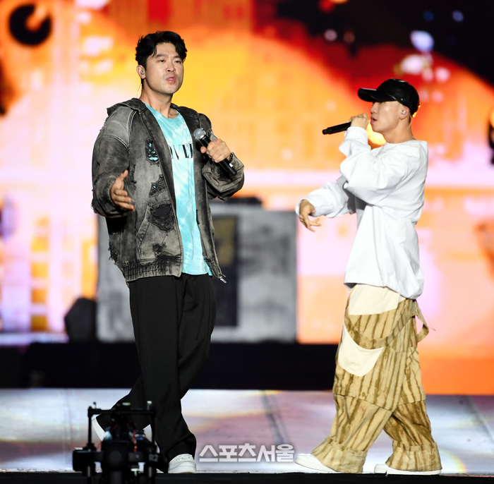 ‘다듀’ <b>최자</b>, <b>효자곡</b> ‘<b>죽일놈</b>’…한 달에 외제차 한대 값?