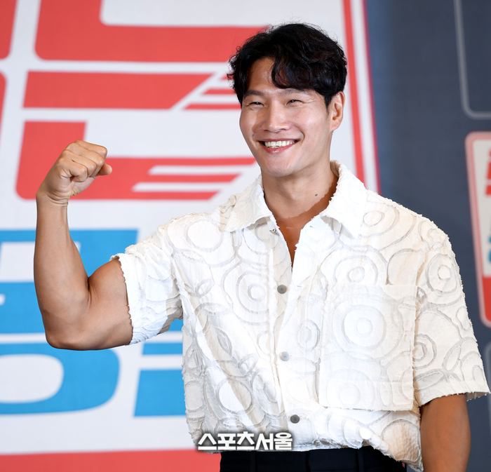 결혼한 <b>김종국</b>, 방송 중 뜬금 고백 “완벽한 내 <b>이상형</b>”