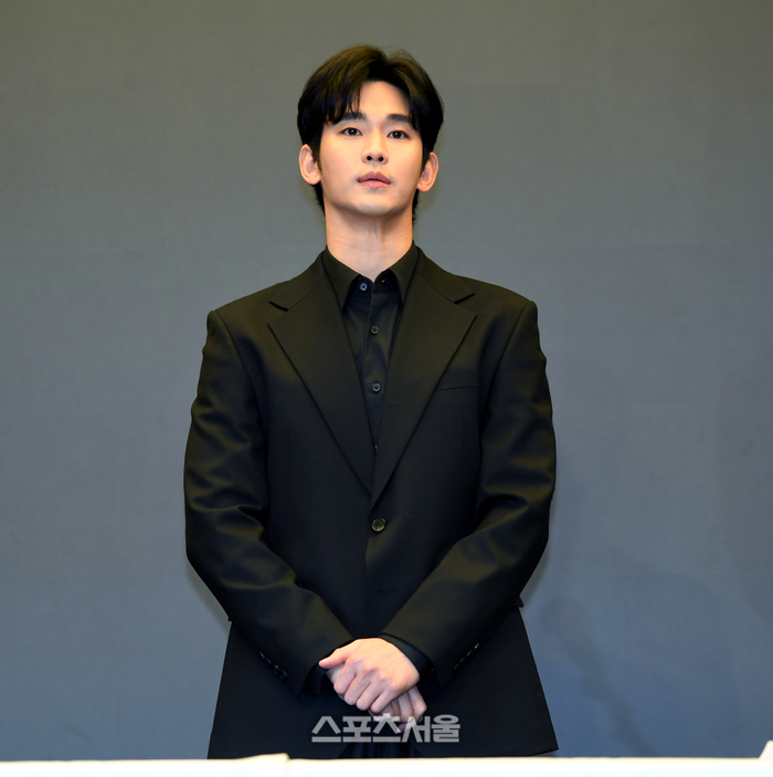 故김새론 유족, ‘<b>김수현 미성년 교제</b>’ 증거 추가 공개