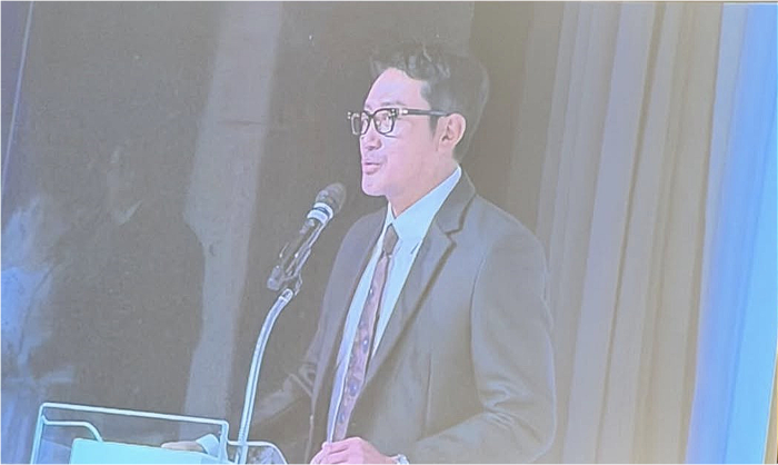 하정우, 축사 어떻게 했길래…<b>함은정</b>김병우 <b>결혼식</b> 현장 ‘웃음꽃’