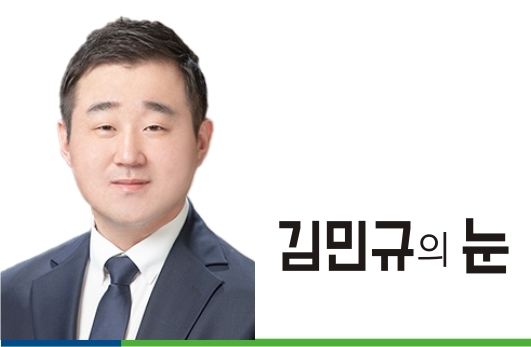 ‘기회’ 뒤에 감춰진 대학<b>야구</b> 붕괴…해묵은 제도 개선, 이제 KBO가 움...