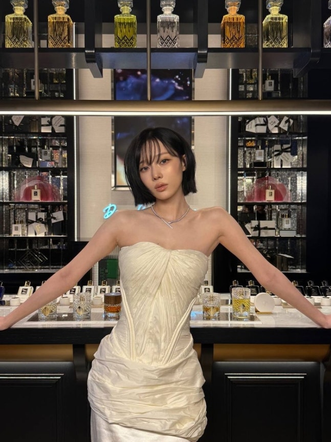 温特以她优雅而美丽的克制抢尽风头。