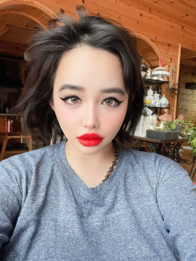 ‘41세’ 박봄, 마약 저격하더니...사과 한마디 없이 올린 “박봄♥”