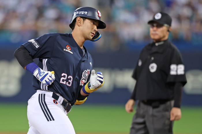 ‘강승호 9회 <b>역전 만루포</b>’ <b>두산</b>, 삼성에 9-7 ‘기적 같은’ <b>역전</b>승…...