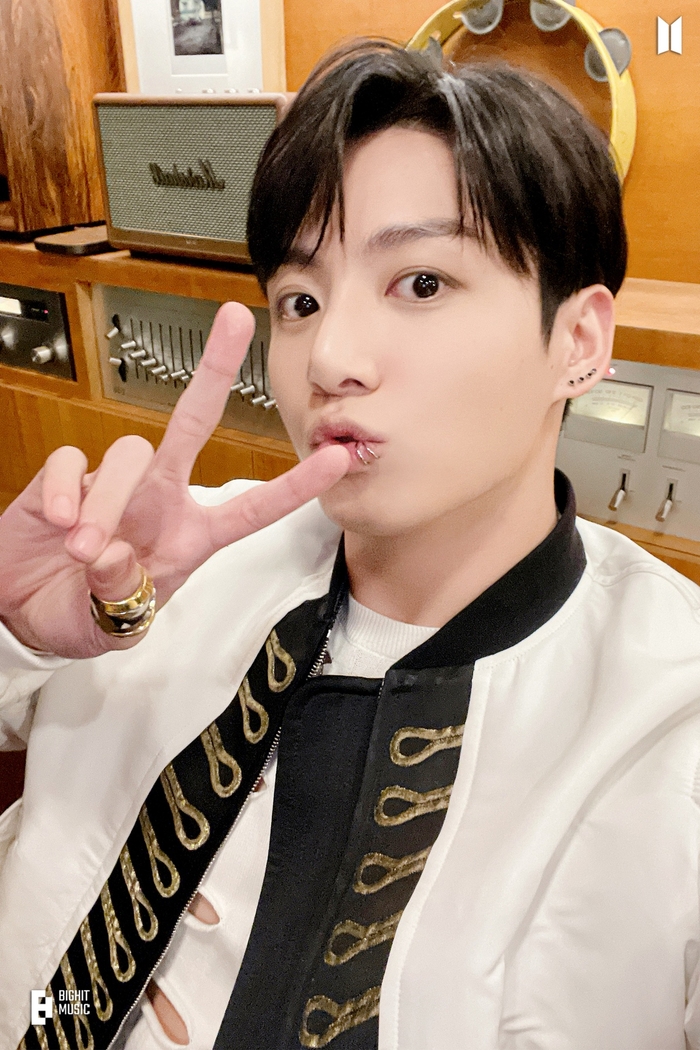 ‘BTS’ 정국, 팬 위한 한강 러닝이 사생활 침해로…“진짜 박제해버린...