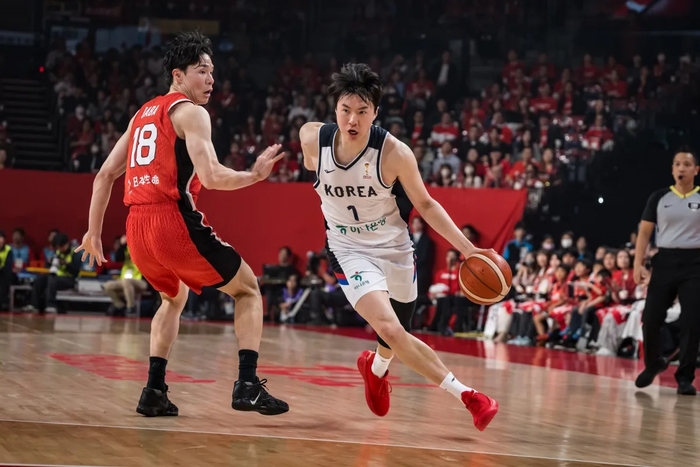 ‘국대에 진심’ 이현중, 하필 NBA 서머리그 <b>일정</b>이…쉴 틈 없이 빡빡하...