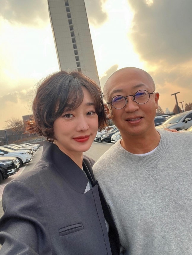최여진, 남편 재산 8000억에 100억 영화 제작설까지…“또 재벌설 난다” 선 긋기