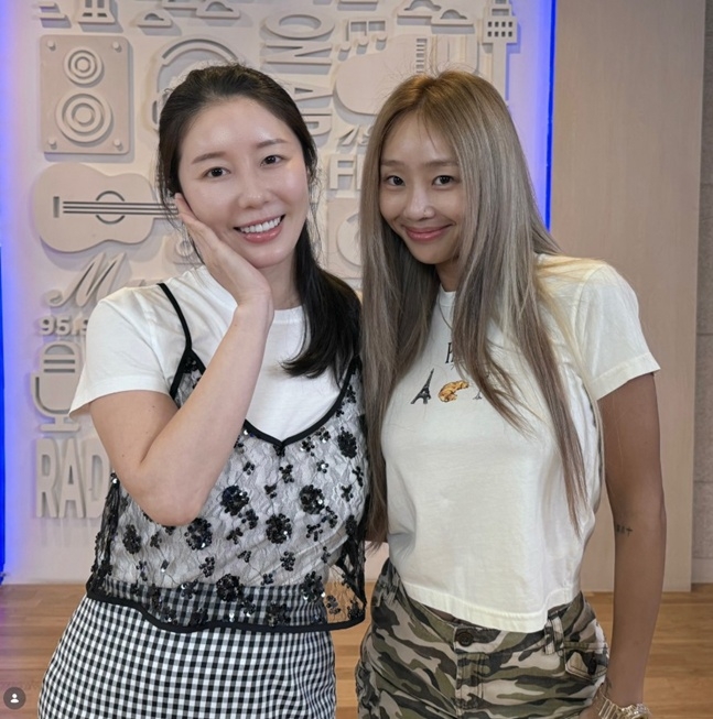 “배우인 줄” <b>효린</b>, <b>민낯</b>이 더 예뻐 ‘억울’…팬들도 감탄한 미모