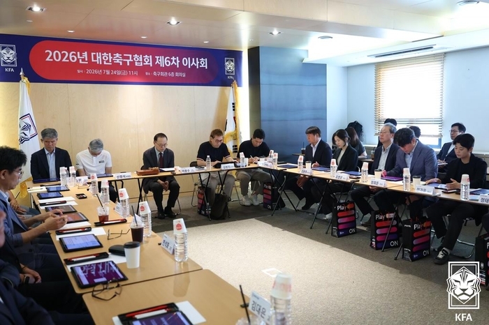 <b>축구</b>대표팀 ‘<b>임시 감독</b>’ 공개 채용 시작…8월 내 ‘선임’ 계획